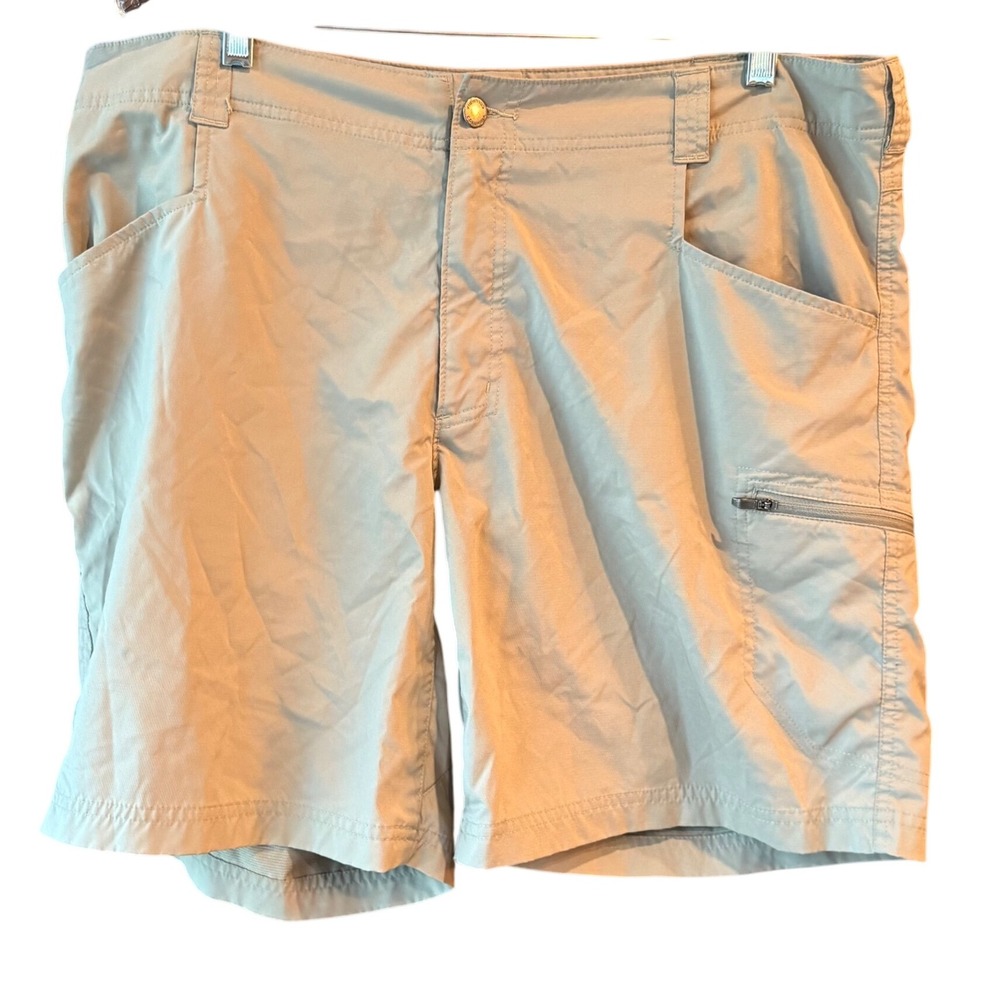 Columbia Omni-Shade Cargo Shorts Men's 42 Beige Khaki Outdoor Hiking‎ Fishing
